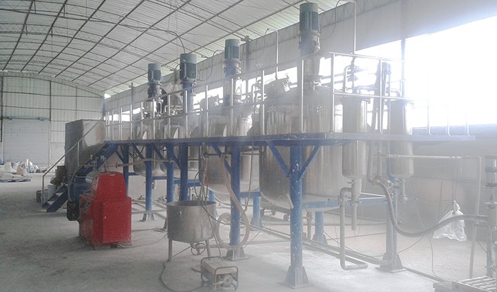 该小型涂料加工被弄湿的夏天桃子携手上